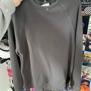 Long sleeve crew neck